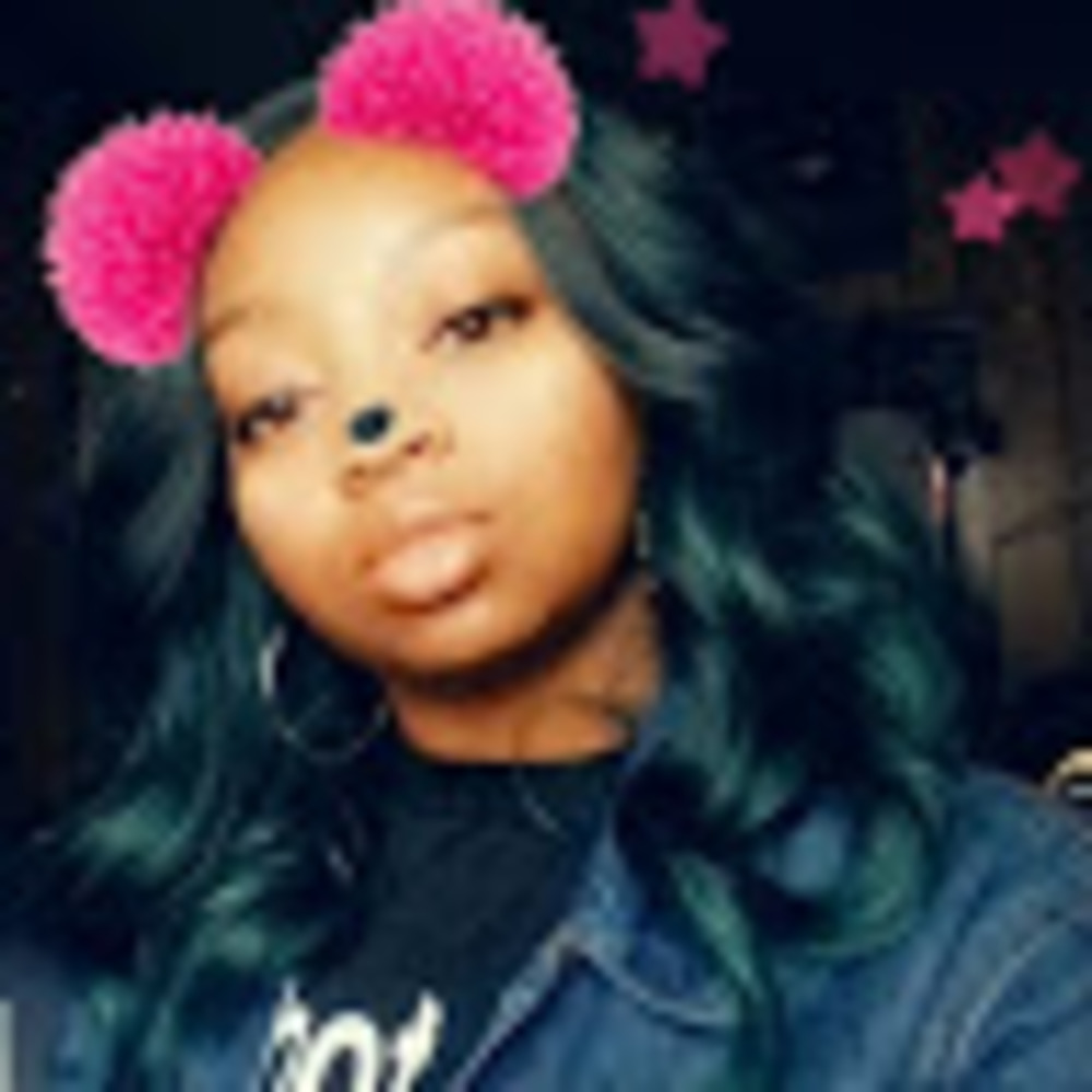 Meet your Posher, Jasmine